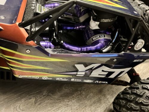 NEW BUILT CUSTOM Axial Yeti XL with upgrades!! Red Skull Eyes - Picture 3 of 11