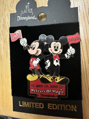 Disneyland Mickey Mouse 1955-2000 July 17th LE 45 years of Magic