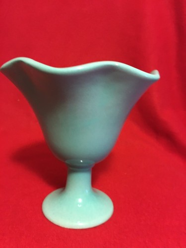 La Gioconda Tulip Vase or Candy Dish Teal - Picture 3 of 8