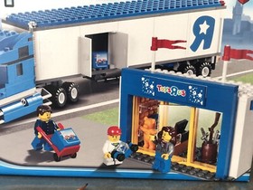 LEGO CITY 7848 Toys "R" Us Truck LIMITED EDITION - New, Unopened Sealed Set 2010