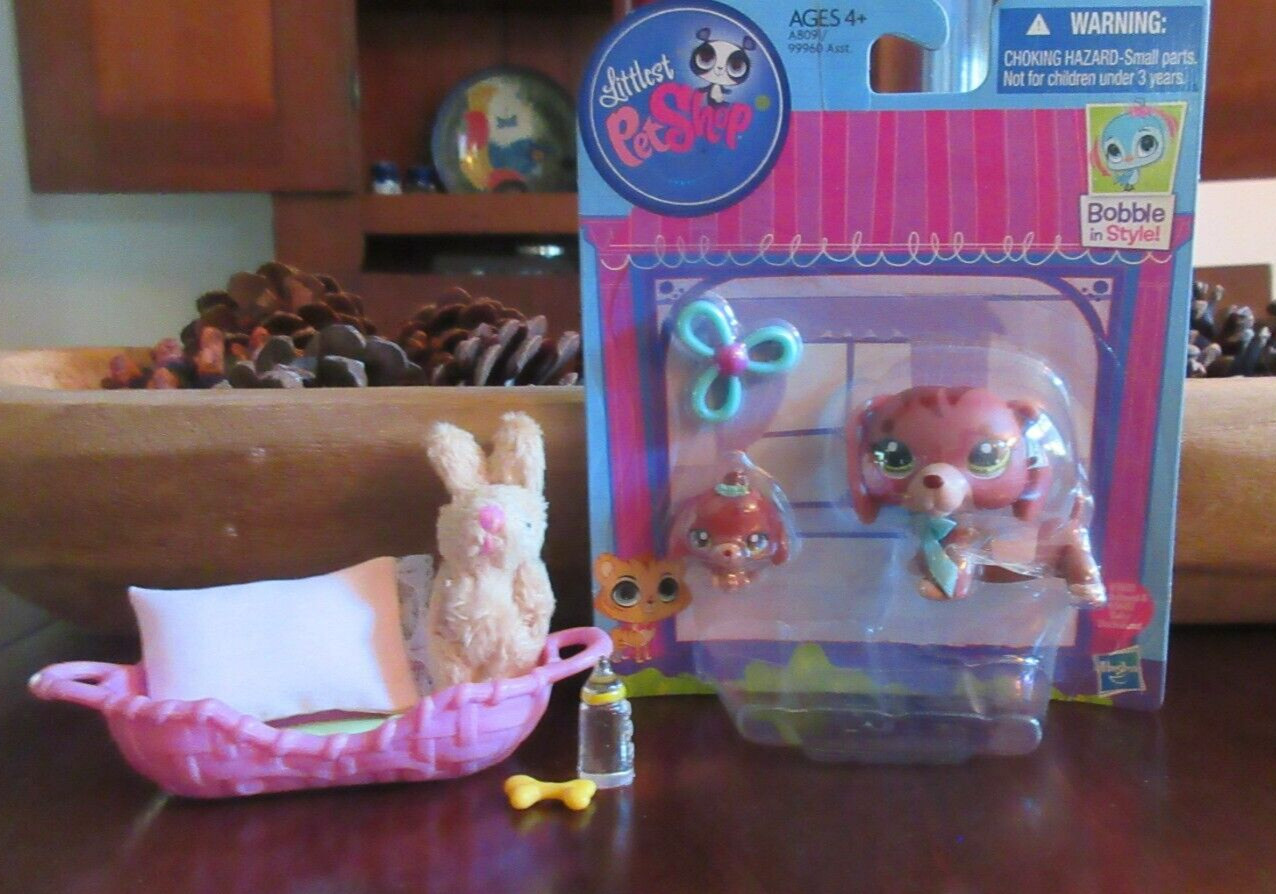 LITTLEST PET SHOP NEW RARE HTF 3601 3602 MOM & BABY DACHSHUND + BED
