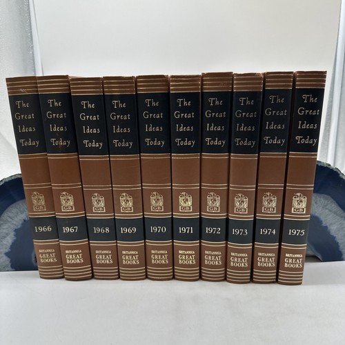 The Great Ideas Today  1966-1975 Encyclopedia Britannica Books -  Lot of 10 - Picture 1 of 24