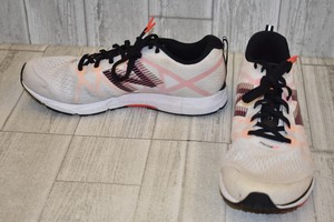 1500v4 Running Shoe New Balance para Hombres Talla 10.5 2E 1500v4 Running Shoe New Balance para Hombres Talla 10.5 2E