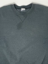 Vintage Russell Athletic Made in Mexico Gray Crewneck Sweatshirt (L)