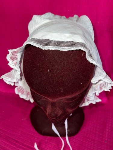 Ancienne coiffe folklorique en fil de coton, petits plis et tulle N° 10 - Picture 2 of 6