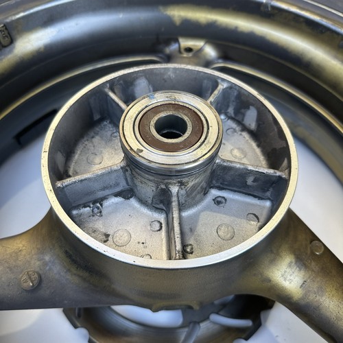 Honda CB900 CB900F Hornet 2007 Rear wheel rim tyre disc *straight - Picture 9 of 10