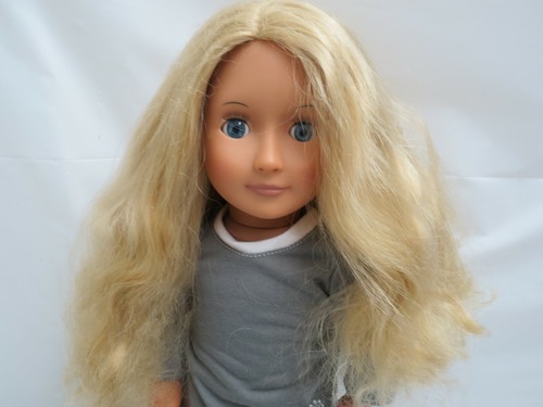 UNSERE GENERATION 18 ZOLL PUPPE BLONDE HAARE BLAUE AUGEN TOP ROCK STIEFEL BATTAT - Bild 2 von 4