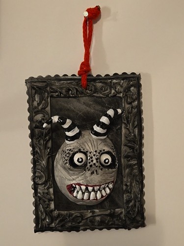 OOAK Creepy Oddity Dark Art Sculpt Monster Creature Wall Hanging / Ornament - Picture 1 of 10