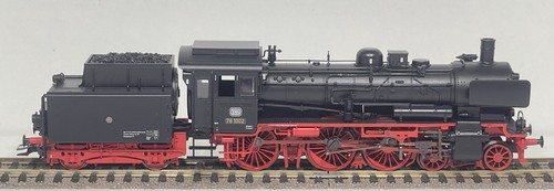 Trix mhi 22892 H0 Dampflok BR 87.10  DB Ep.III DCC/mfx + Sound NEU & OVP - Picture 1 of 6