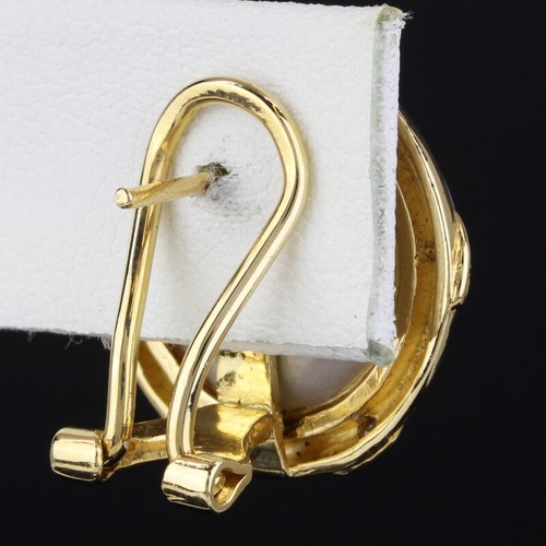 14k Yellow Gold Vintage Mabe Pearl and Diamond Earrings - Picture 7 of 8