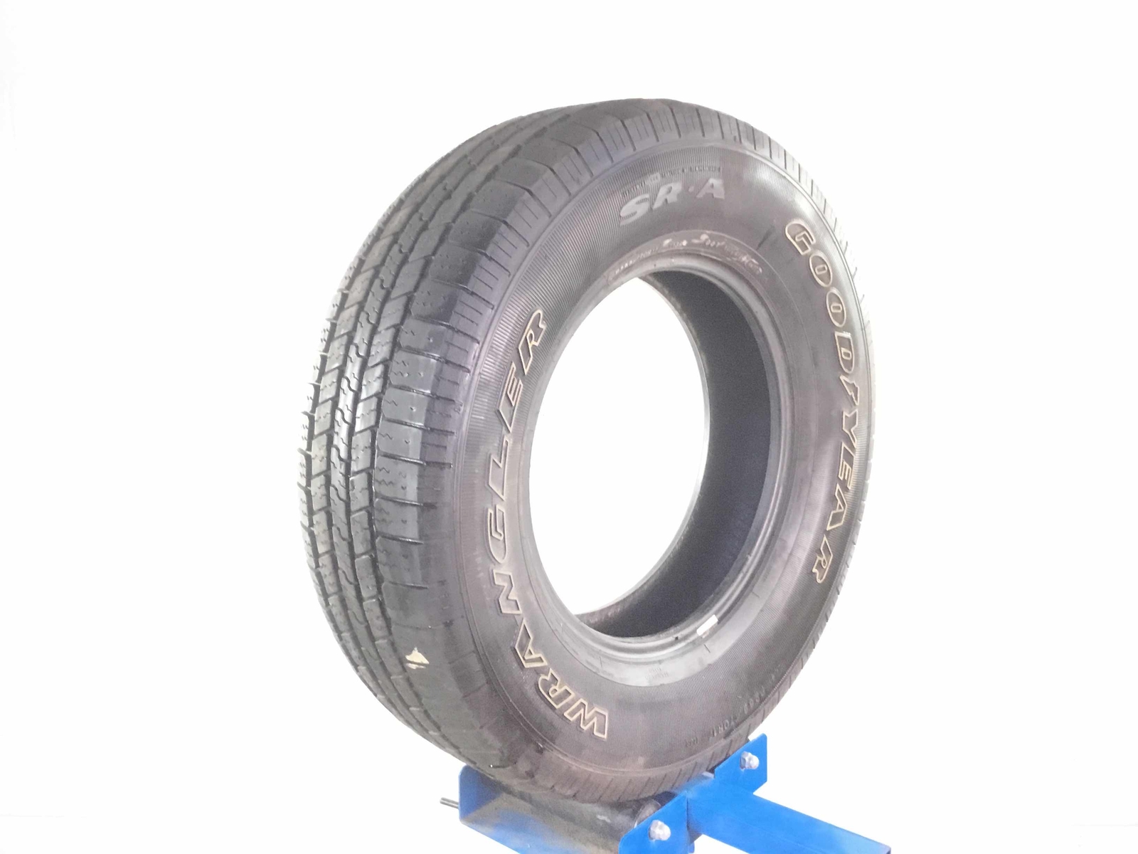P265/70R17 Goodyear Wrangler SR-A OWL 113 R Used 6/32nds | eBay P265/70R17 Goodyear Wrangler SR-A OWL 113 R Used 6/32nds | eBay