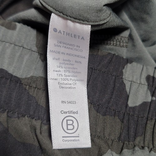 Athleta Women’s Sz S Printed Mesh Racer Run Short 4" Camo Black Running Shorts - Picture 8 of 13