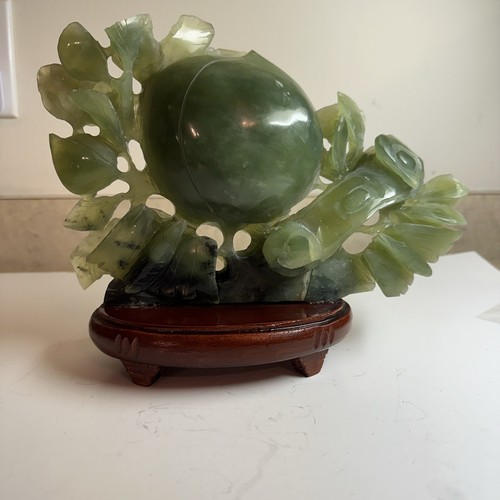 12 Zoll seltene natürliche grüne Xiu Jade Jadeit geschnitzte Frucht Shou Reichtum Statue - Bild 10 von 16