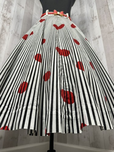 Vintage 1950s Circle SKIRT Pinstriped Red Polka Dots Cotton Black/White XS/S - Picture 14 of 15