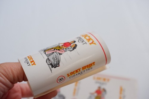 DE COLECCIÓN LUCKY SPRINT PAREJA EN VESPA ETIQUETA DE CIGARRILLO VIETNAM NO USADO - Imagen 6 de 6