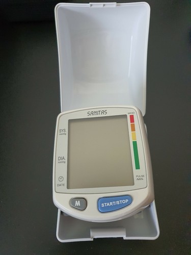 SANITAS SBM 09 LCD DIGITAL WRIST BLOOD PRESSURE PULSE MONITOR XXL DISPLAY - Picture 2 of 5