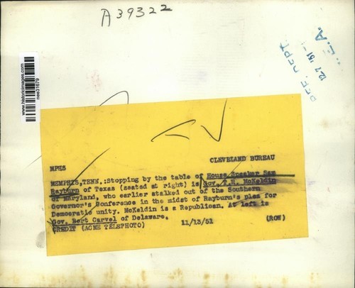 1951 Press Photo Sam Rayburn, T.R. McKeldin, and Gov. Bert Carvel at Conference - Picture 2 of 2