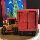 Picture 4 of 12
