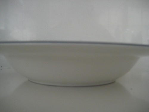 WEDGWOOD RUNNYMEDE ENGLAND DINNER SERVICE BONE CHINA 8"  RIMMED SOUP PASTA BOWL - Picture 4 of 11