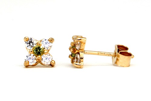 9ct Gold Peridot And CZ studs Cluster Earrings Gift Boxed Made in UK - Picture 2 of 7