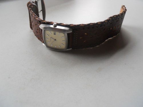 Fossil women's wide brown leather band.quartz,battery & water resistant watch. - Picture 12 of 12