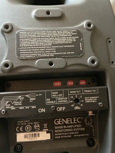Genelec 8040B (Pair) - Picture 3 of 7
