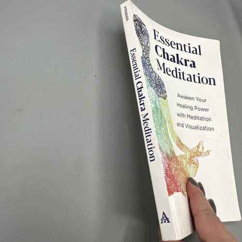 Essential Chakra Meditation : Awaken Your Healing Power With Meditation and V... - Picture 4 of 5
