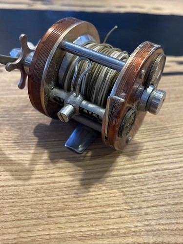 Vintage Heddon Heritage 30 Baitcast Reel Level Wind Brown Case Sweden - Picture 8 of 9