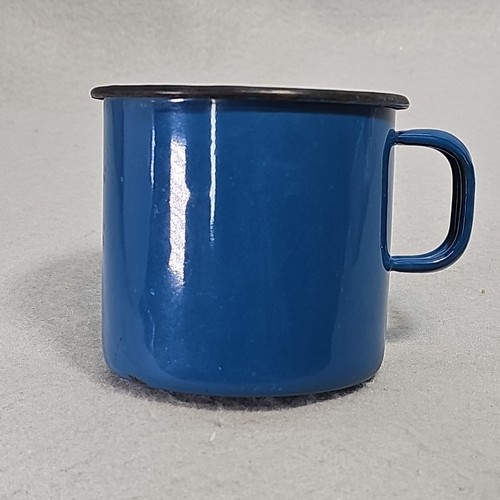 Taza de metal esmaltada azul y blanca vintage esmaltada camping granja - Imagen 2 de 18