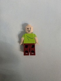 LEGO Scooby Do Shaggy scdoo3 and Scooby Doo Walking Minifigures W/Sausage