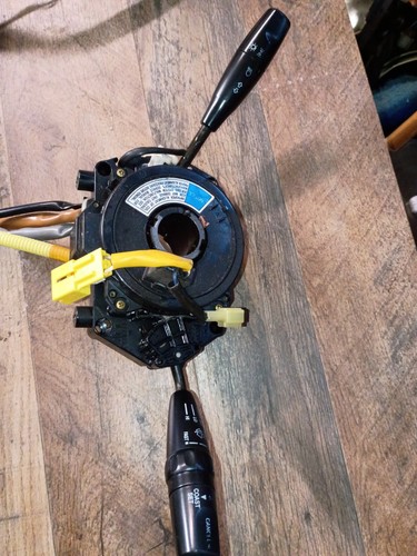 99-04 Chevrolet Tracker /Suzuki Grand Vitara Combo Switch Assembly / Turn Signal - Picture 2 of 6