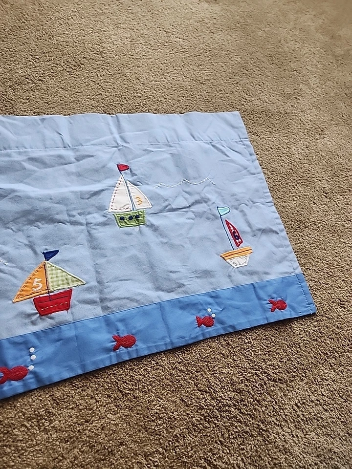 Cenefa para peces velero, bolsillo para poste, cerámica granero niños forrada usada en excelente estado Foto 4 de 4