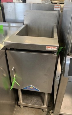Used Comstock-Castle 14HC Full Pot 35lb Countertop Natural Gas Fryer on stand