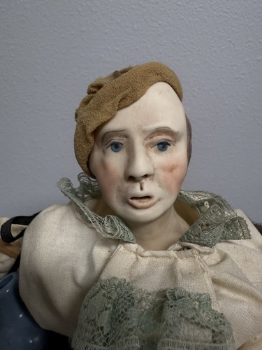 Vintage Francesca 13”Bisque Doll “Town Peddler” USA 1984 by J. Kazounis - Picture 2 of 10