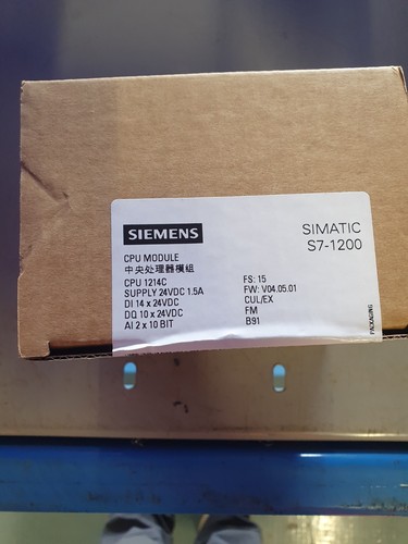 1pc New SIEMENS 6ES7214-1AG40-0XB0 6ES7 214-1AG40-0XB0 CPU Module Fast Shipping - Picture 2 of 4