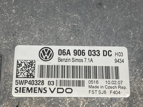 Centralina motore VW Golf 5 V Plus 1.6 102 CV BSE centralina 06A906033DC #33457 - Foto 3 di 3