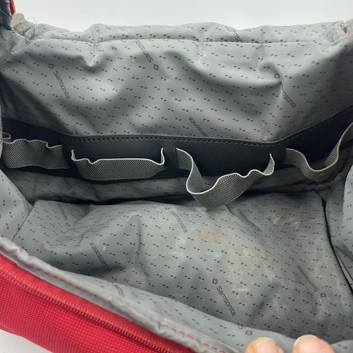 Bolso de hombro organizador de tocador de viaje suave Samsonite rojo H8" L13" w7" - Imagen 8 de 10