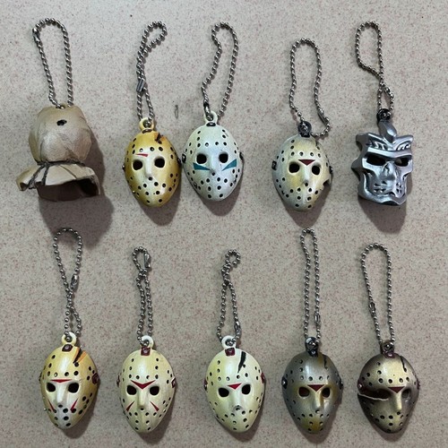 10pcs/Set Friday the 13th Movie Jason Voorhees Figure Mask Keychain Set Pendants - Picture 3 of 4