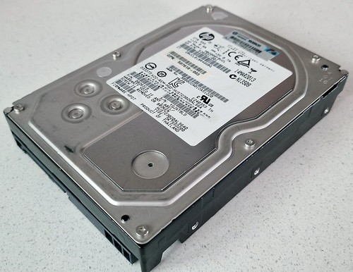3x 2TB HGST 7.2K 3.5" SAS 6Gbps HDD Hard Disk Drive Jan 2015 (HUS724020ALS640) - Picture 2 of 3