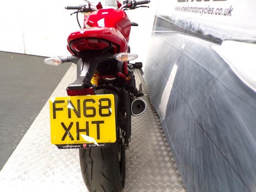2018 DUCATI MONSTER 797 WITH ONLY 4831 MILES FROM NEW - Picture 12 of 20