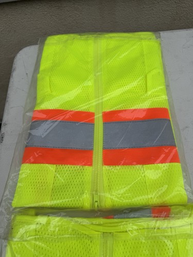 2 HI-Vis Safety Vest - Armor Crest 28265 - 2XL - Yellow Mesh Zipper Pockets - Picture 9 of 13
