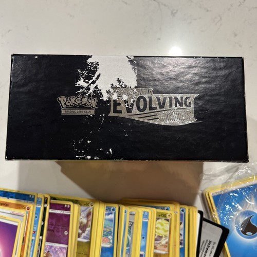 Pokemon Evolving Skies Elite Trainer Box Karten Würfel Siehe Bilder - Bild 3 von 5