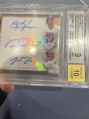 2021 Topps Triple Threads Touch Em All Auto Relic Gold Harper, Realmuto, Hoskins - Picture 5 of 5