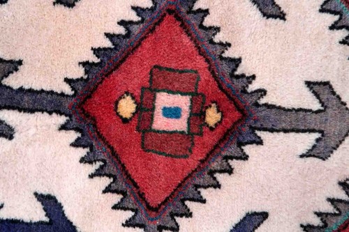 Handmade vintage Oriental rug 1.3' x 1.9' (42cm x 60cm) 1970s - 1C878 - Picture 6 of 7
