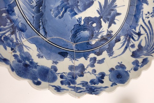 Beautifull Large 48cm! Japanese Kakiemon style lobed Charger Bowl ca 1700 - Picture 8 of 12