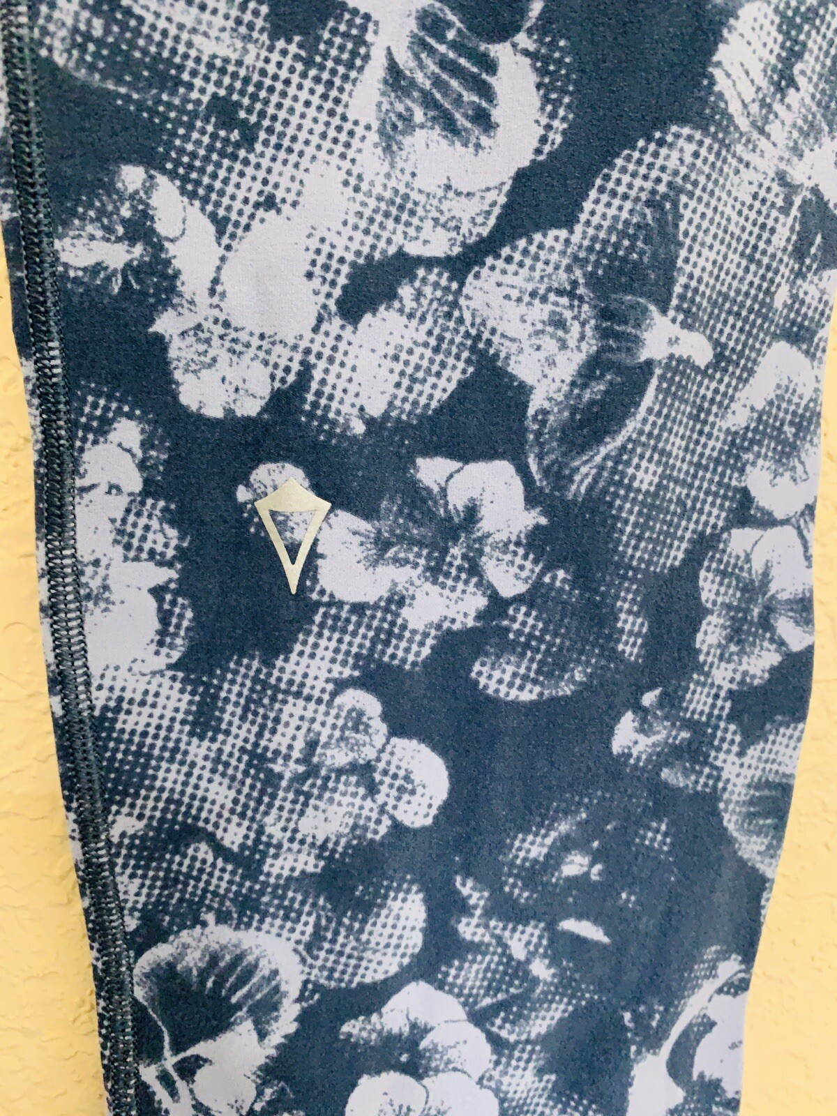 Picture 3 of 11