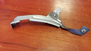 BMW 5er E60 E61 Kühlerträger unten links Seitenwandhalter O/S