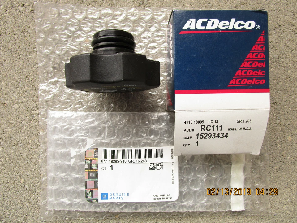 99-04 OLDSMOBILE ALERO RADIATOR ENGINE COOLANT RECOVERY RESERVOIR TANK CAP NEW - Image 3 of 4