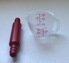 Tupperware Kids 1-Cup Liquid Measuring Cup with Rolling Pin Set Red New 