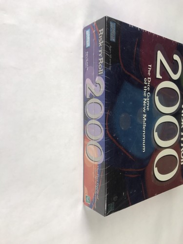 Vintage Risk n Roll 2000 The Dice Game of the New Millennium Ages 10+ BRAND NEW - Picture 3 of 7